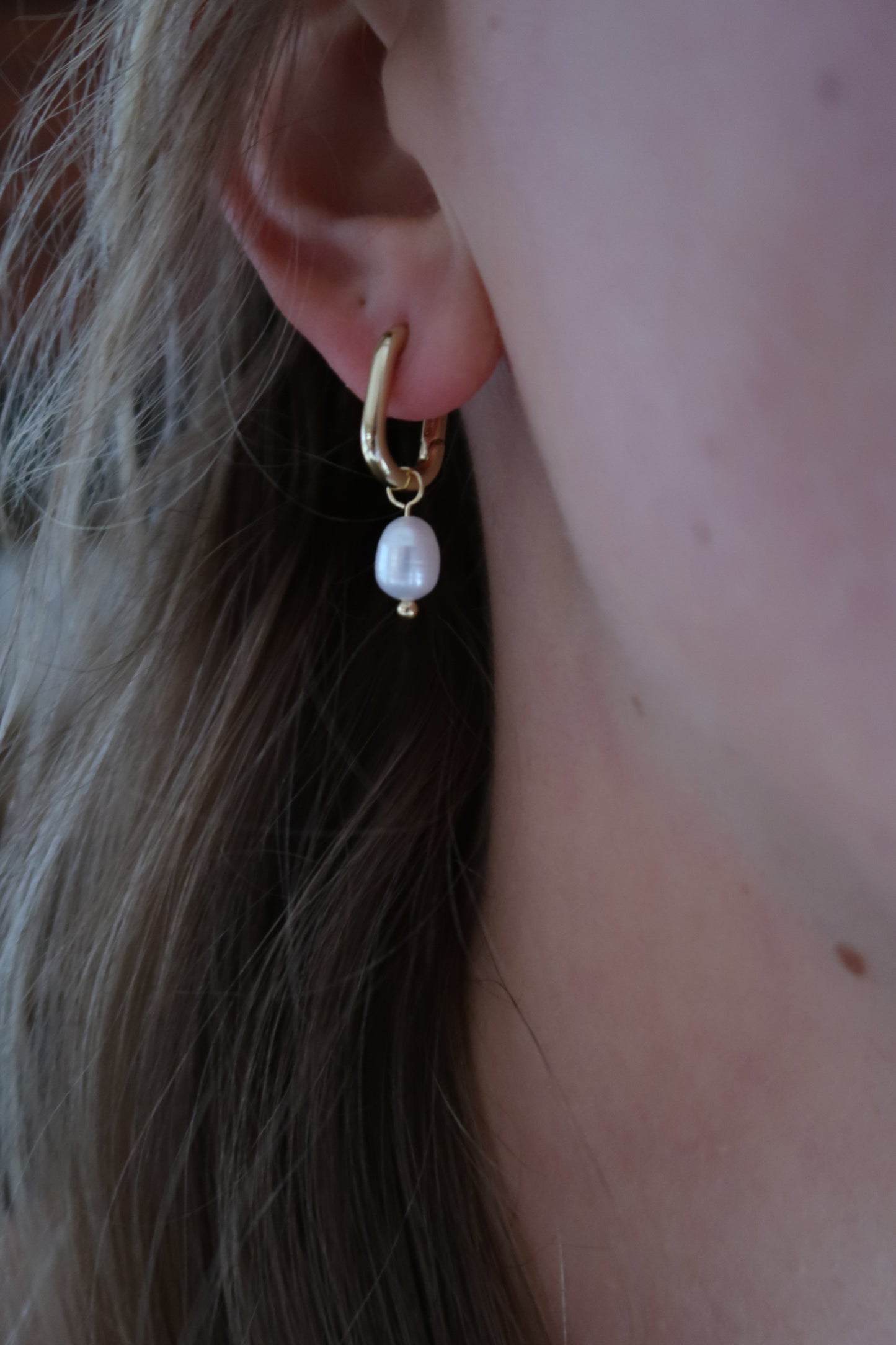 Pearl Drop Oval Hoop Earrings