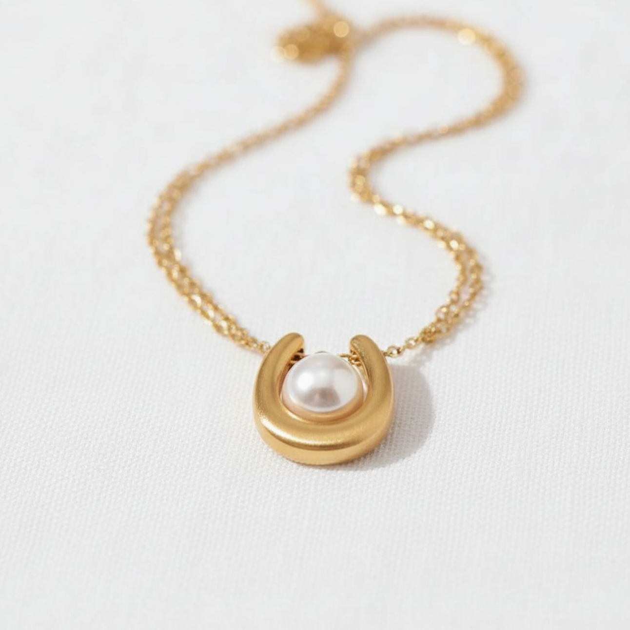 Gold U-Shaped Pendant Necklace